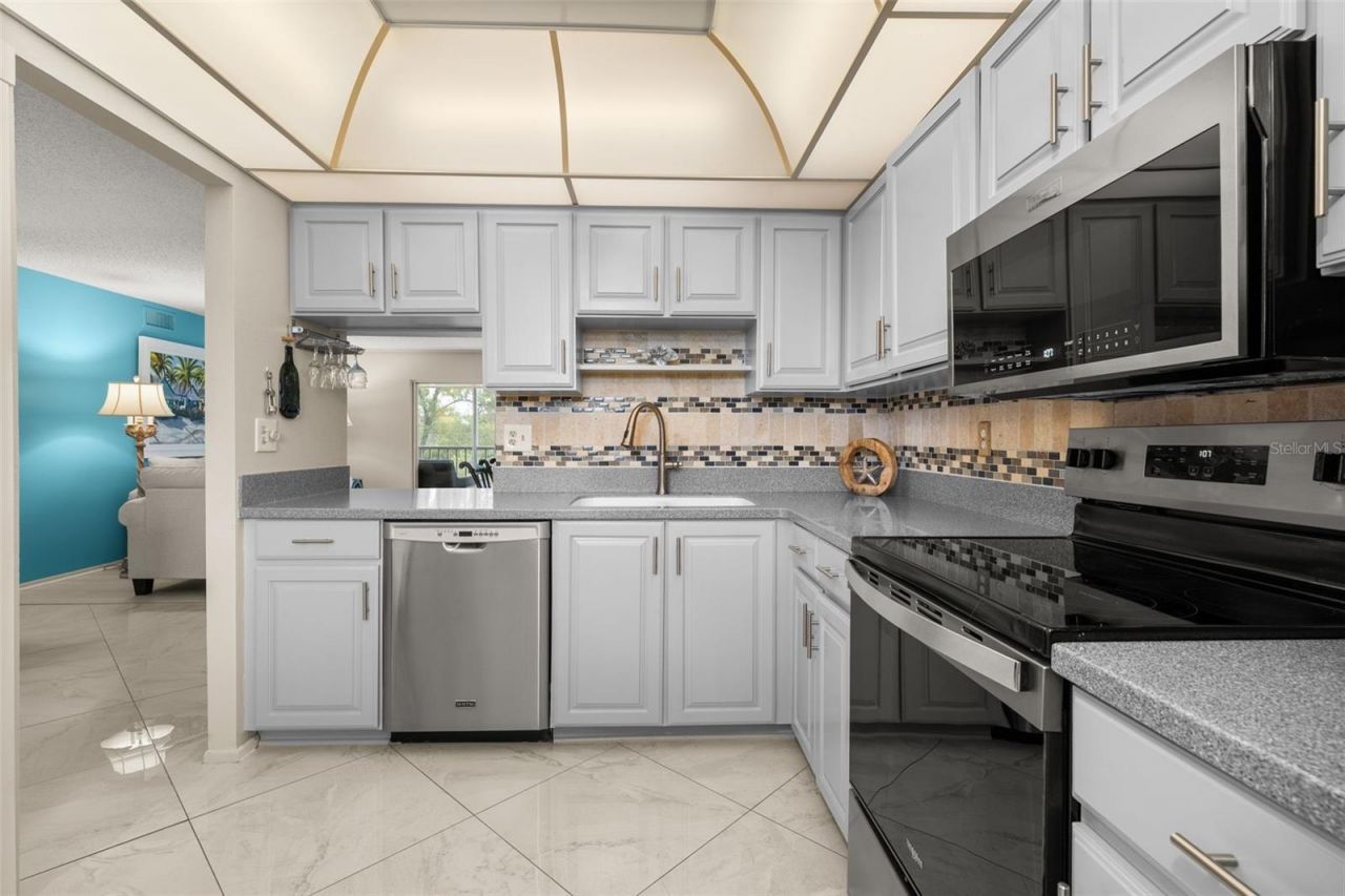 3620 Ironwood Circle, Unit 406O, Bradenton, FL 34209 Photo