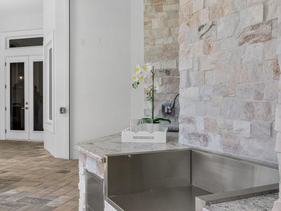 Property Image 81