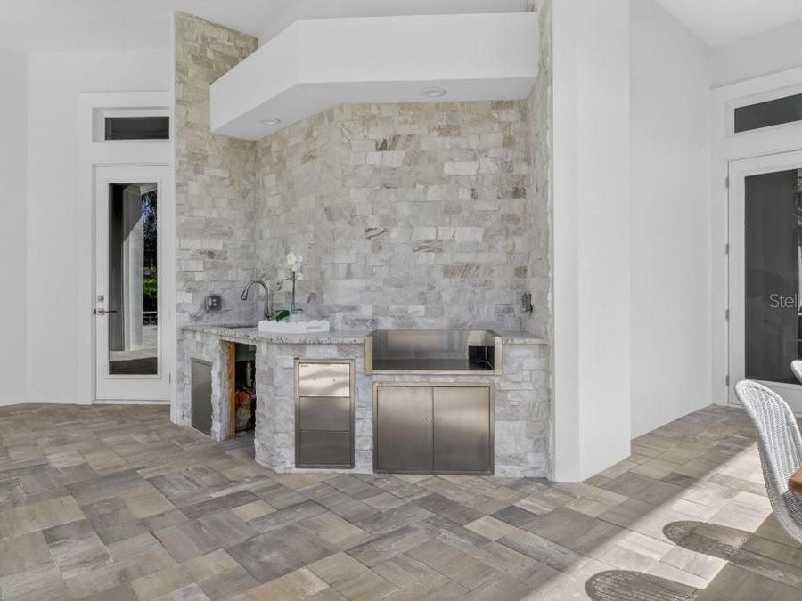 Property Image 82