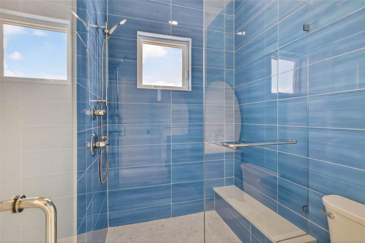 10201 Gulf Boulevard, Treasure Island, FL 33706 Photo