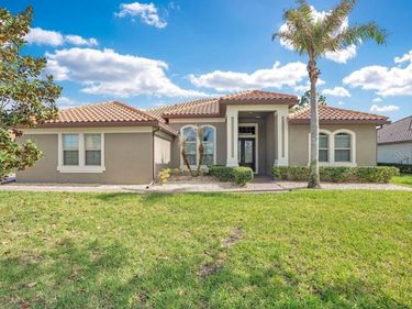 805 RIVIERA BELLA DRIVE , DEBARY, FL 32713