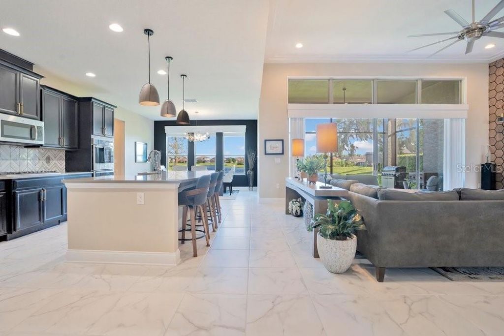 805 Riviera Bella Drive , Debary, FL 32713 Photo