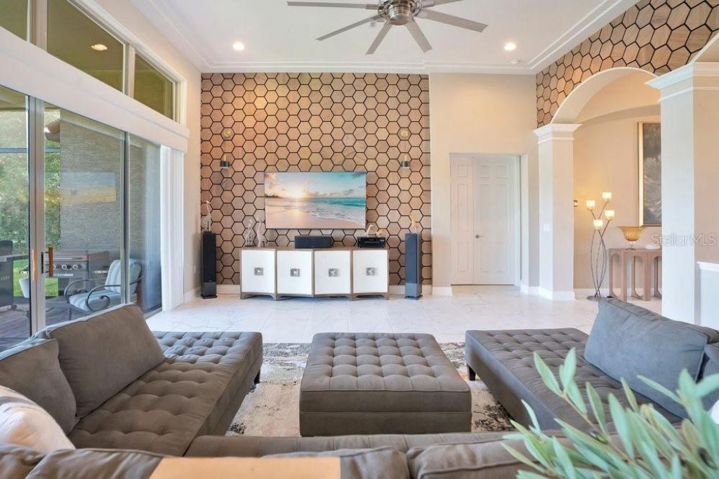 805 Riviera Bella Drive , Debary, FL 32713 Photo