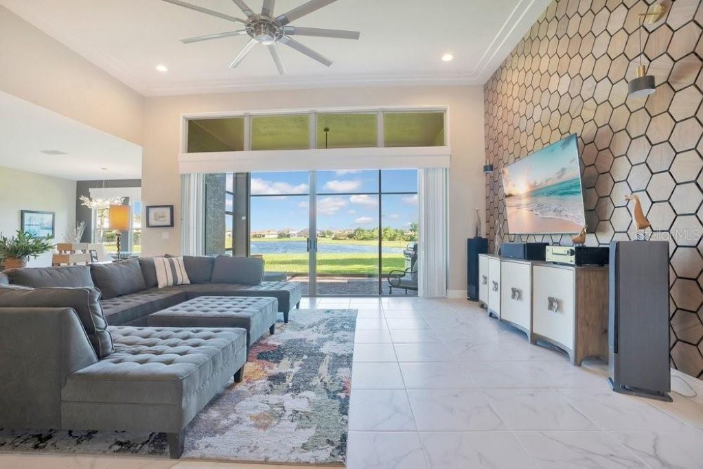 805 Riviera Bella Drive , Debary, FL 32713 Photo