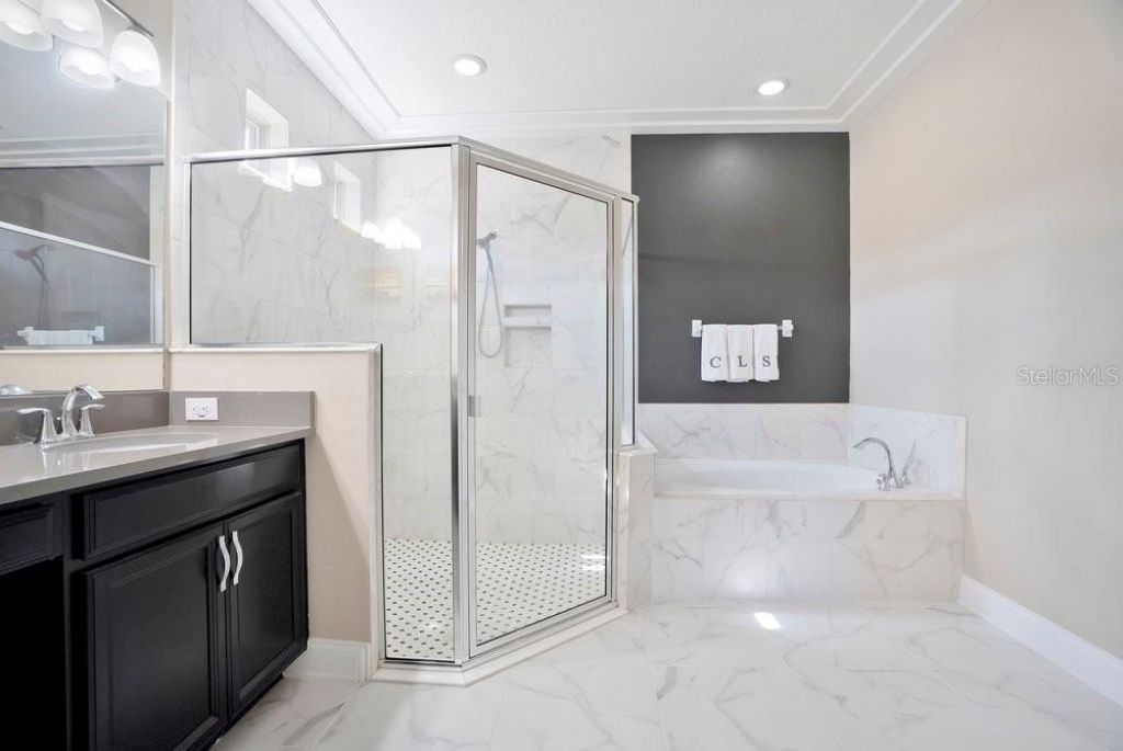 805 Riviera Bella Drive , Debary, FL 32713 Photo