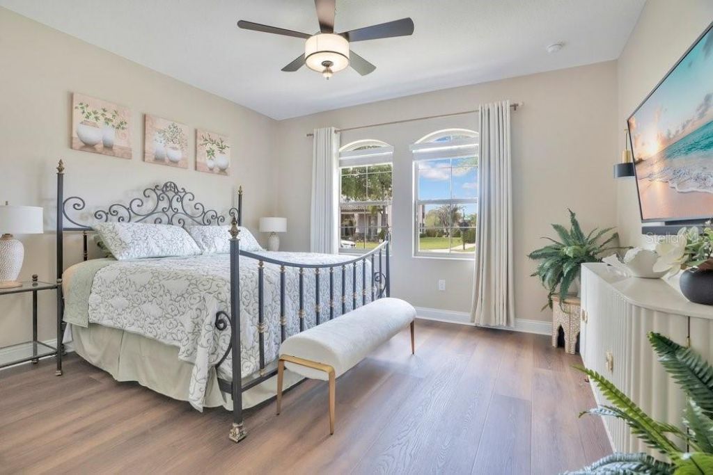 805 Riviera Bella Drive , Debary, FL 32713 Photo