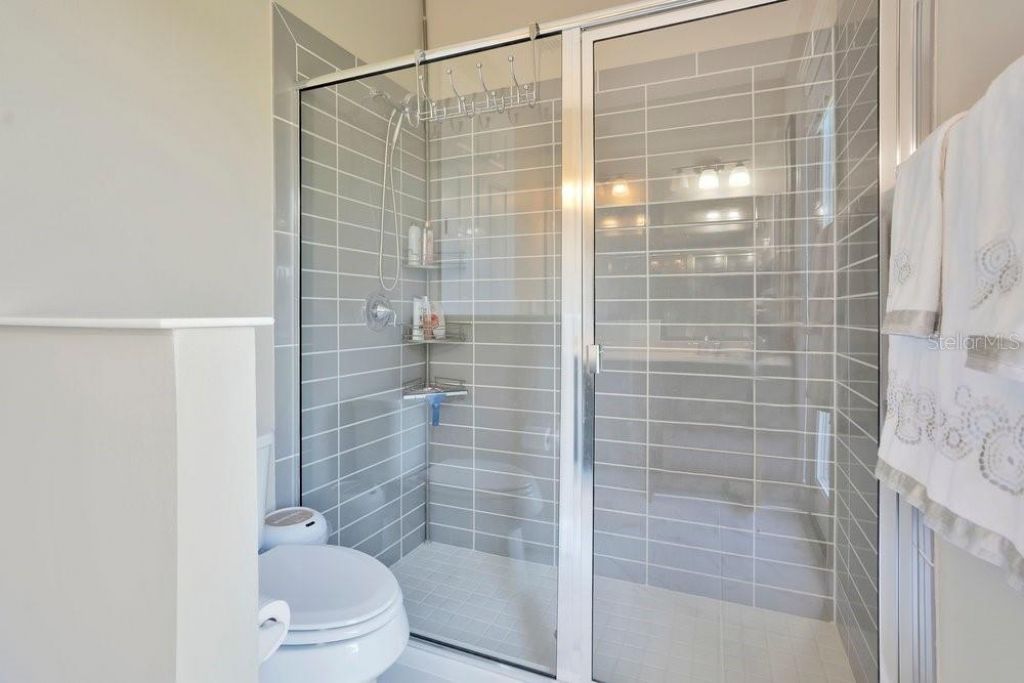 805 Riviera Bella Drive , Debary, FL 32713 Photo