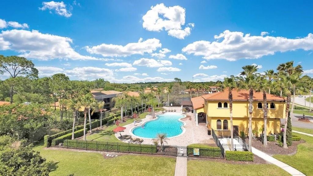 805 Riviera Bella Drive , Debary, FL 32713 Photo