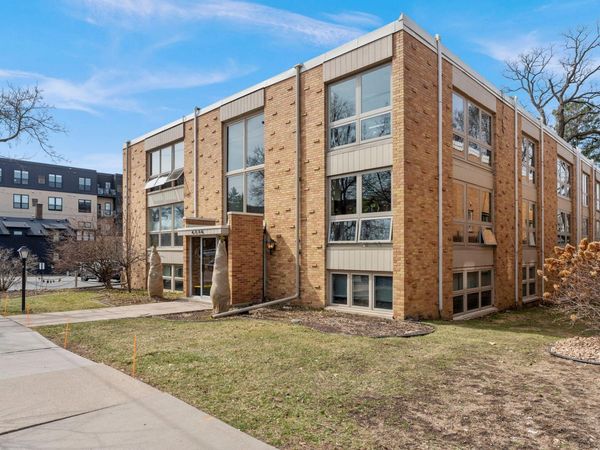 4236 Upton Avenue S, Unit 303, Minneapolis, MN 55410