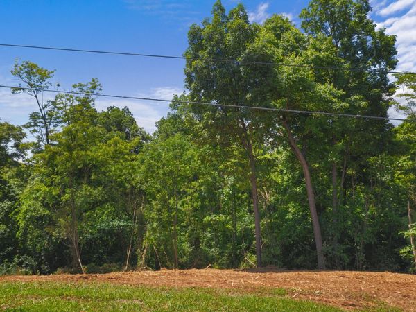 3486 Heathcliff Road, Morristown, TN 37813