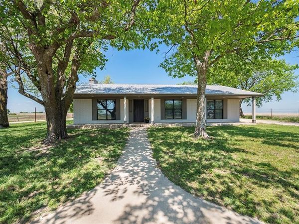 3949 County Road 302, Muenster, TX 76252