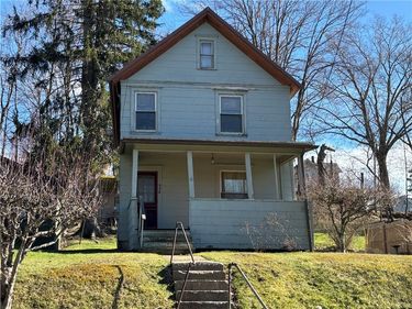526 Janeway Street, Kane, PA 16735