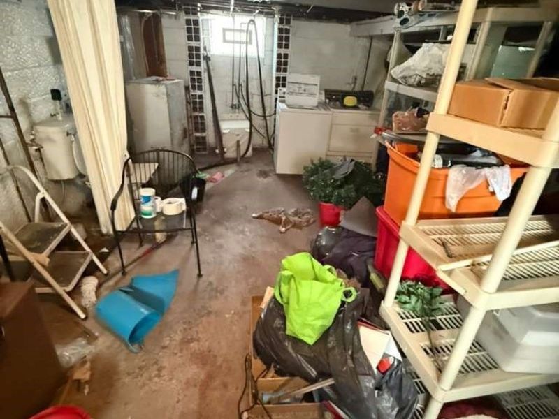 521 E Archwood Avenue, Akron, OH 44301 Photo 11