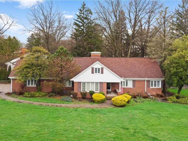 250 Schocalog Road , Akron, OH 44313