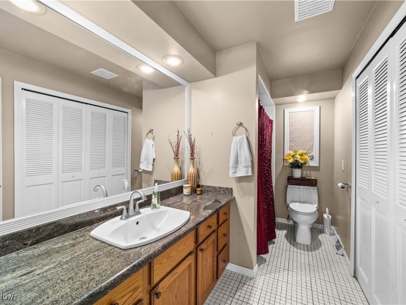 250 Schocalog Road, Akron, OH 44313 Photo 26