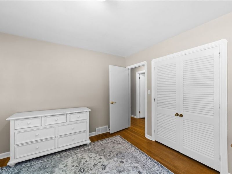 250 Schocalog Road, Akron, OH 44313 Photo 34