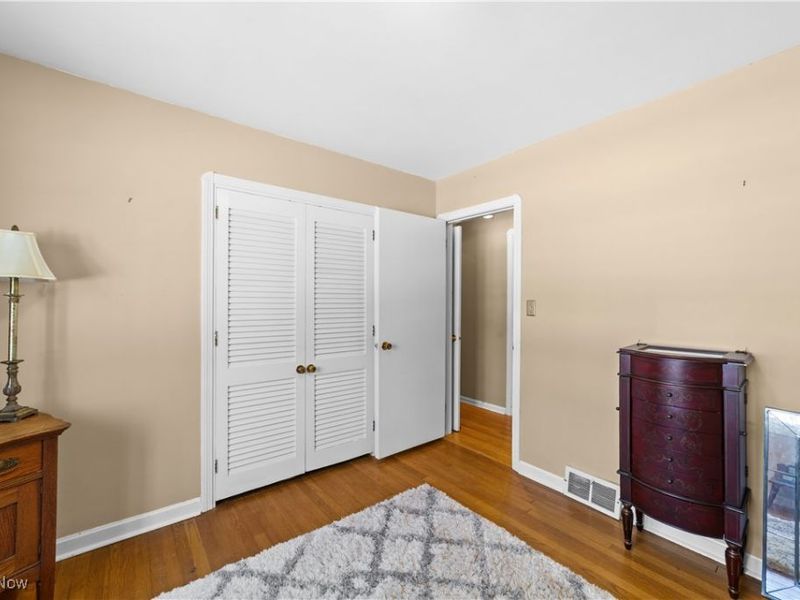 250 Schocalog Road, Akron, OH 44313 Photo 37