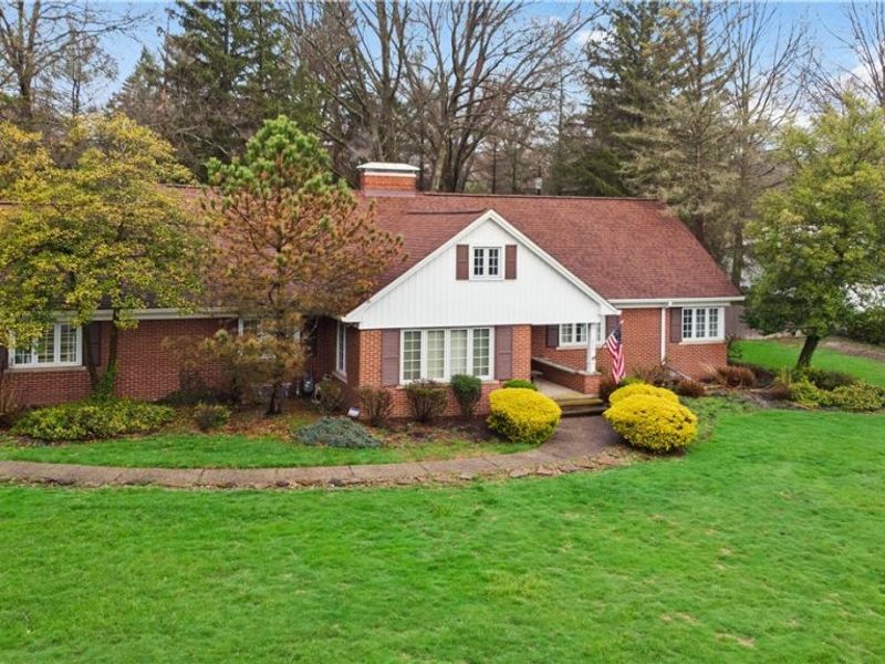 250 Schocalog Road, Akron, OH 44313 Photo 45