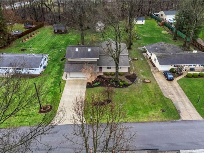 24783 Riverview Drive, Columbia Station, OH 44028 Photo 3