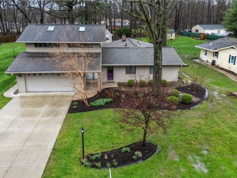 24783 Riverview Drive, Columbia Station, OH 44028 Photo 4