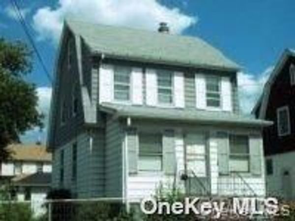 Valley Stream, NY 11581