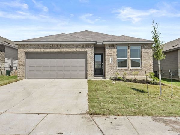 9407 Dassler Springs, Converse, TX 78109