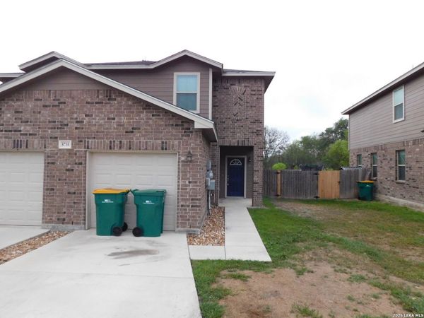 8710 8th St, Unit 2, Converse, TX 78109