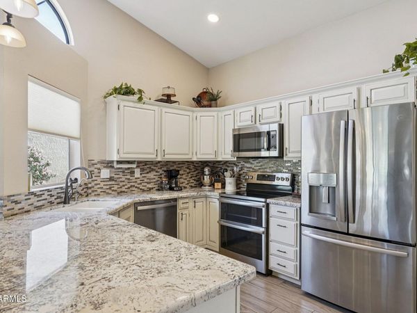 13660 W GREENVIEW Drive, Sun City West, AZ 85375