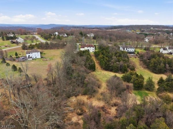 15 Dana Dr, Andover, NJ 07848