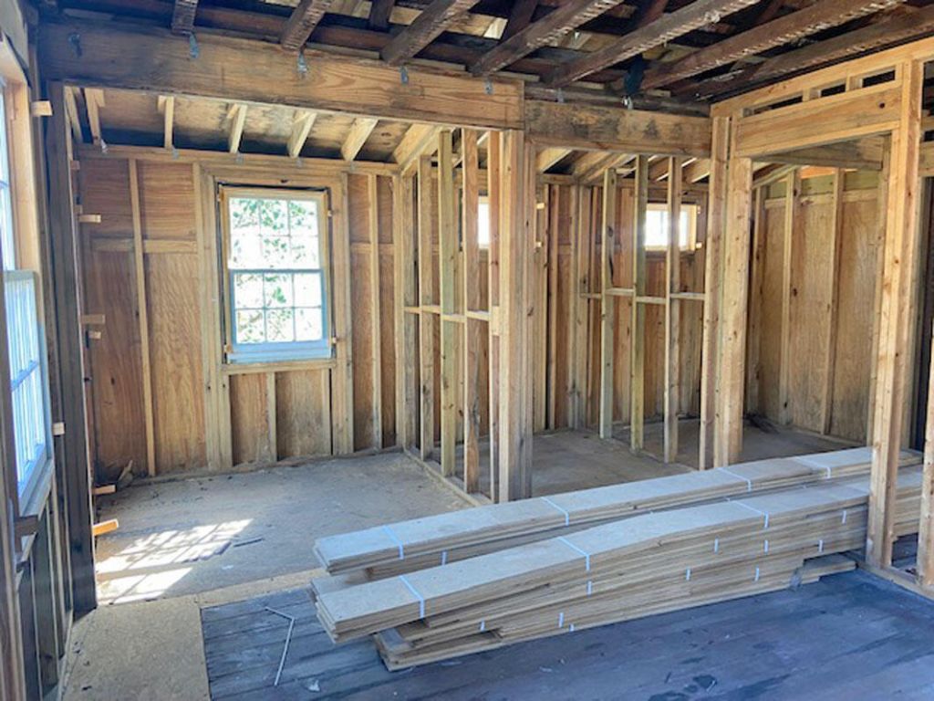 8 Islington Court Photo 5