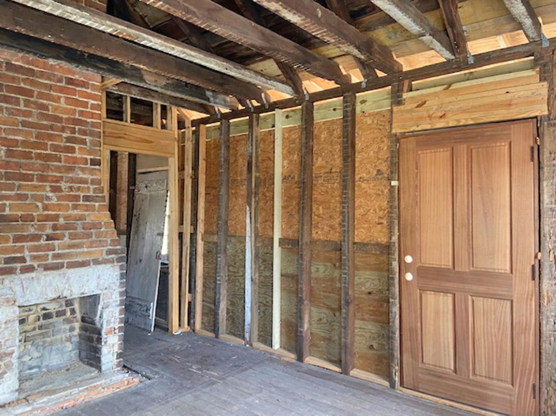 8 Islington Court Photo 9