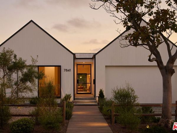 7841 Stewart Avenue, Los Angeles, CA 90045