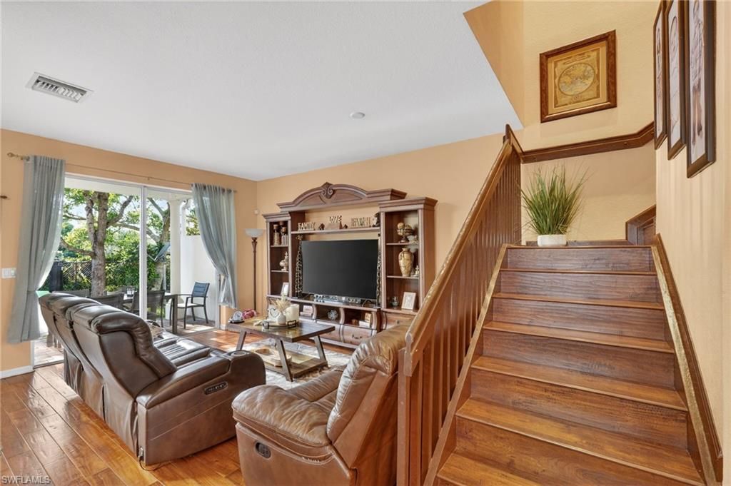 7005 Romana Way, Unit 1701, Naples, FL 34119 Photo