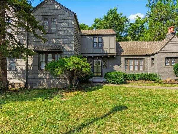 2118 Tauromee Avenue, Kansas City, KS 66102