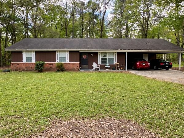 3106 Mississippi 69, Columbus, MS 39702