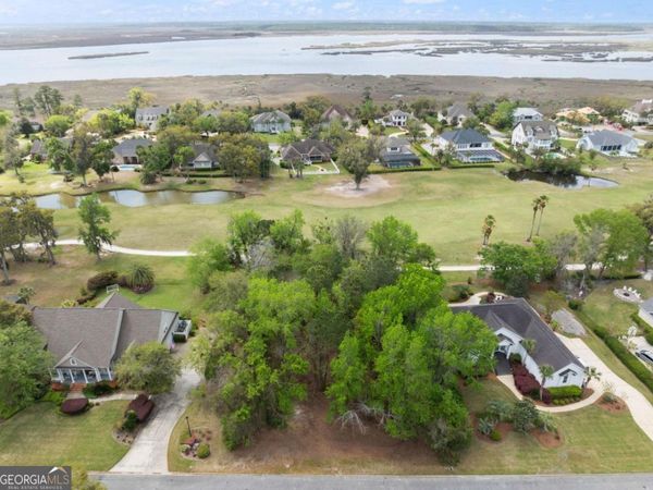 214 Harbor Pointe Drive, Brunswick, GA 31523