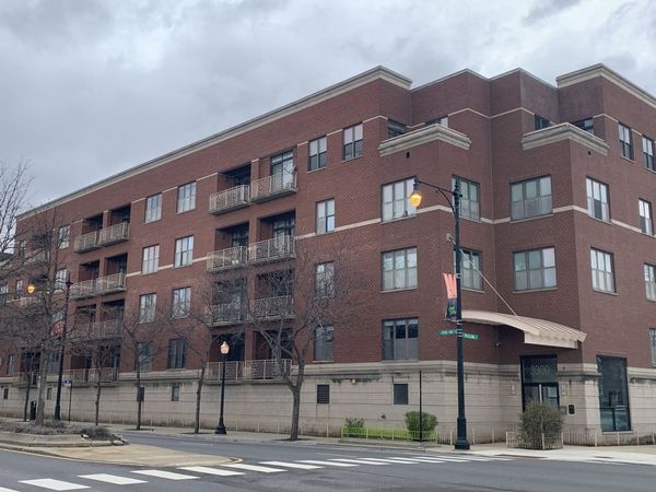 3300 W Irving Park Road, Unit M3, Chicago, IL 60618