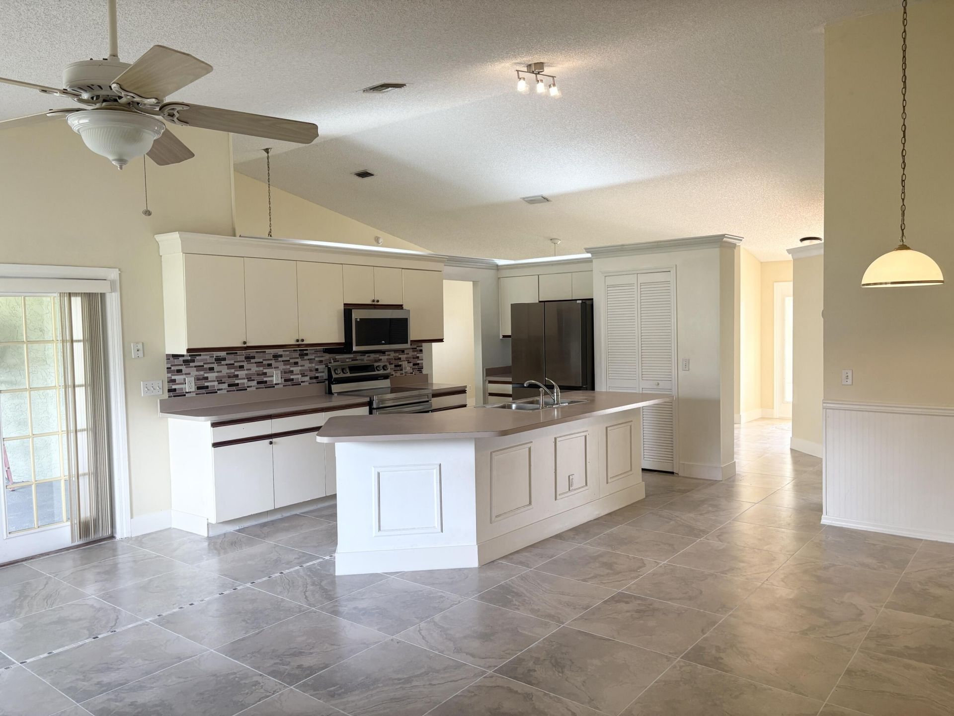 192 SW North Wakefield Circle, Port Saint Lucie, FL 34953 Photo