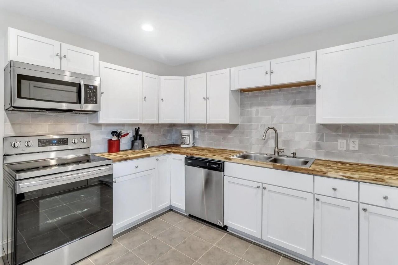 2808 Martha Drive Photo 11