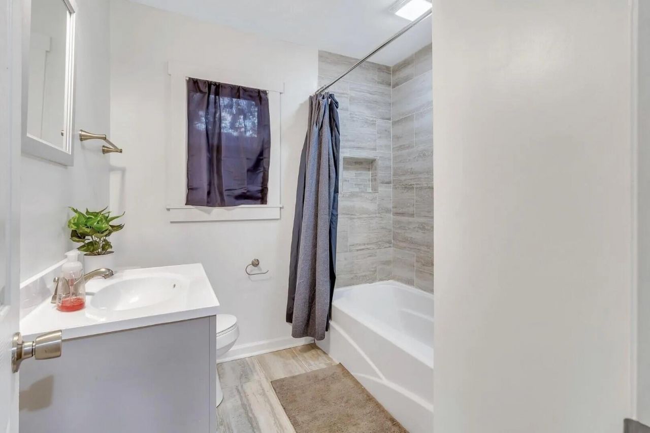 2808 Martha Drive Photo 14