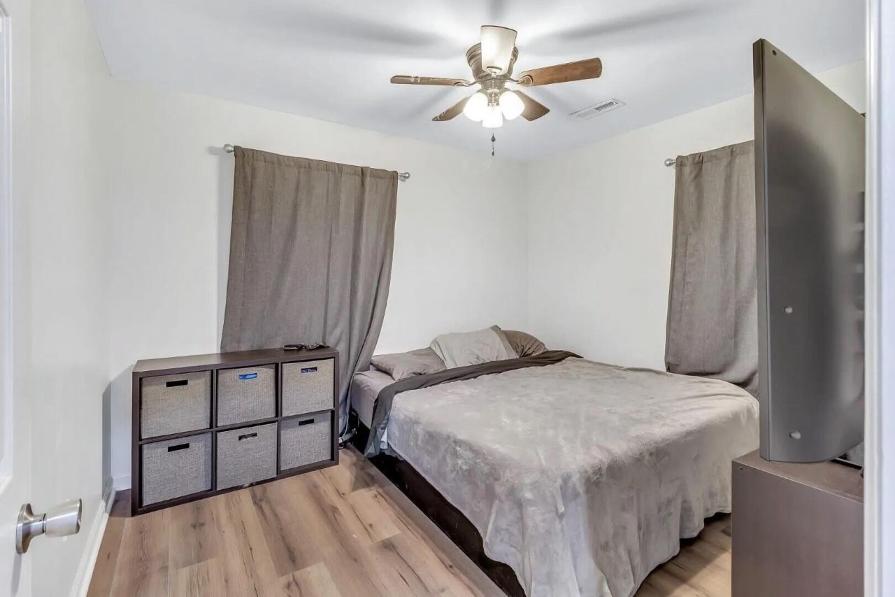 2808 Martha Drive Photo 16