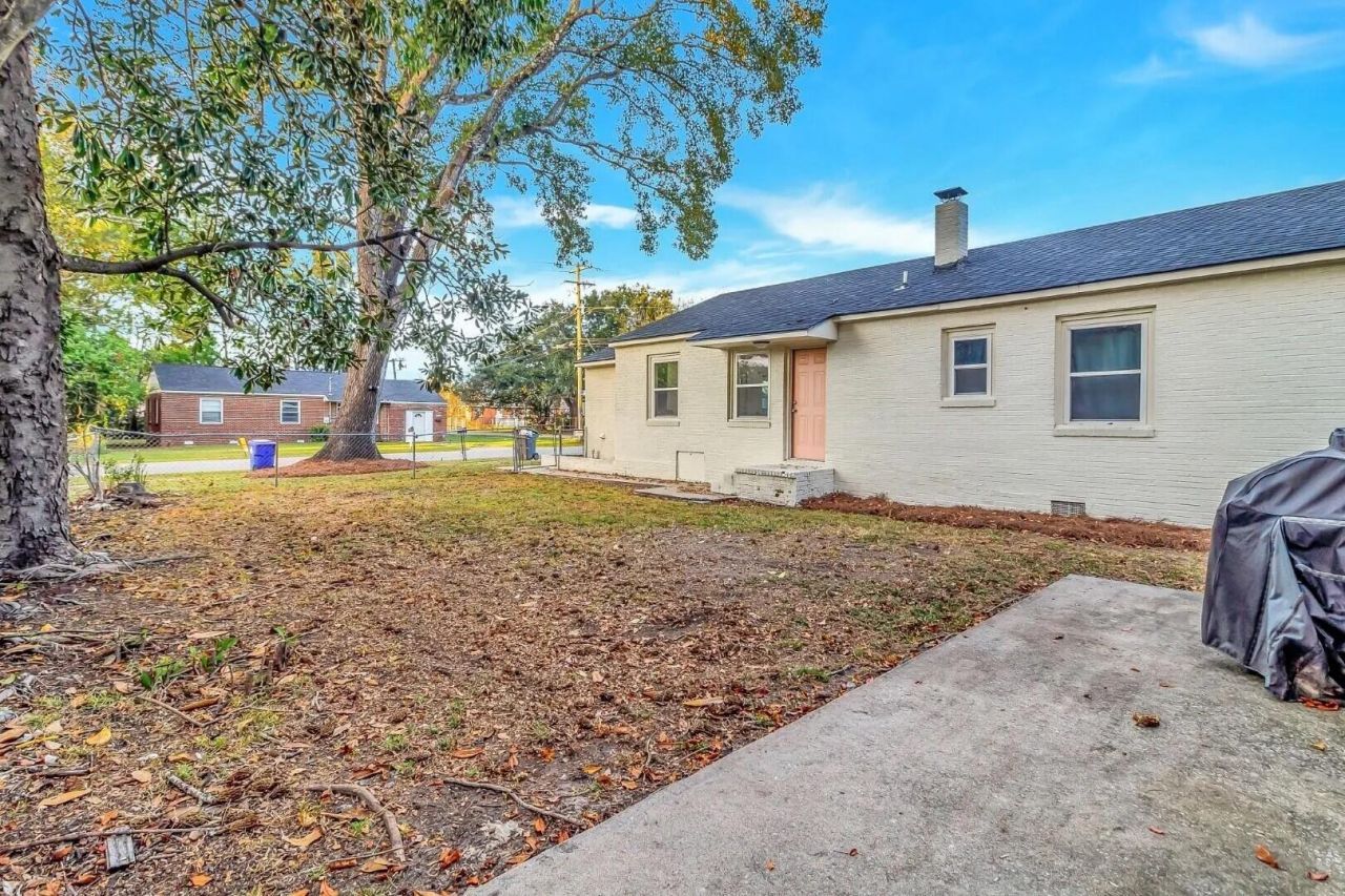 2808 Martha Drive Photo 21