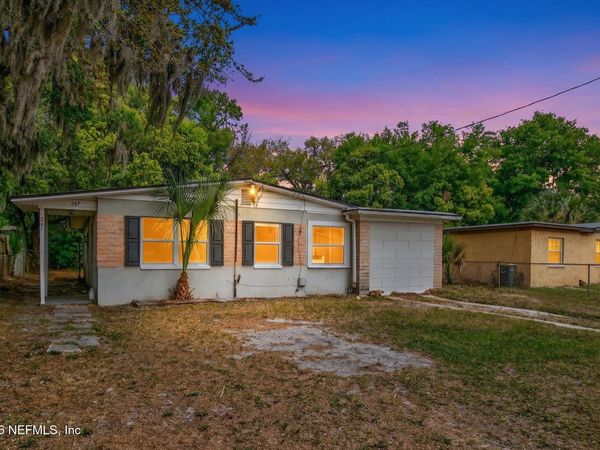 247 W 45TH Street, Jacksonville, FL 32208
