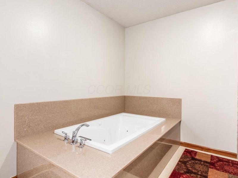 13760 Sudbury Drive, Pickerington, OH 43147 Photo 21