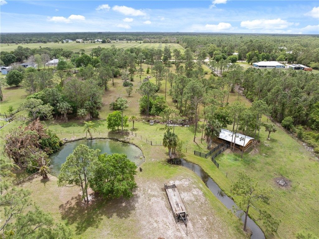 12585 S 89th Street, Fellsmere, FL 32948 Photo