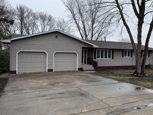 703 S 3rd Street, Ellendale, MN 56026