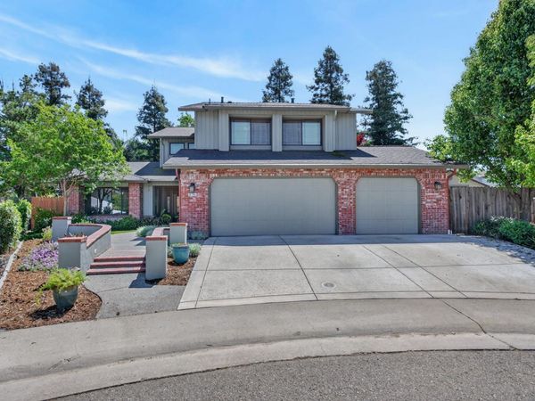 8794 FROSSES Ct, Sacramento, CA 95828