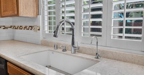 8794 Frosses Ct, Sacramento, CA 95828 Photo