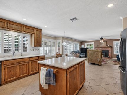 8794 Frosses Ct, Sacramento, CA 95828 Photo