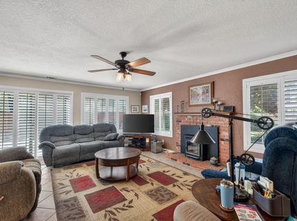 8794 Frosses Ct, Sacramento, CA 95828 Photo